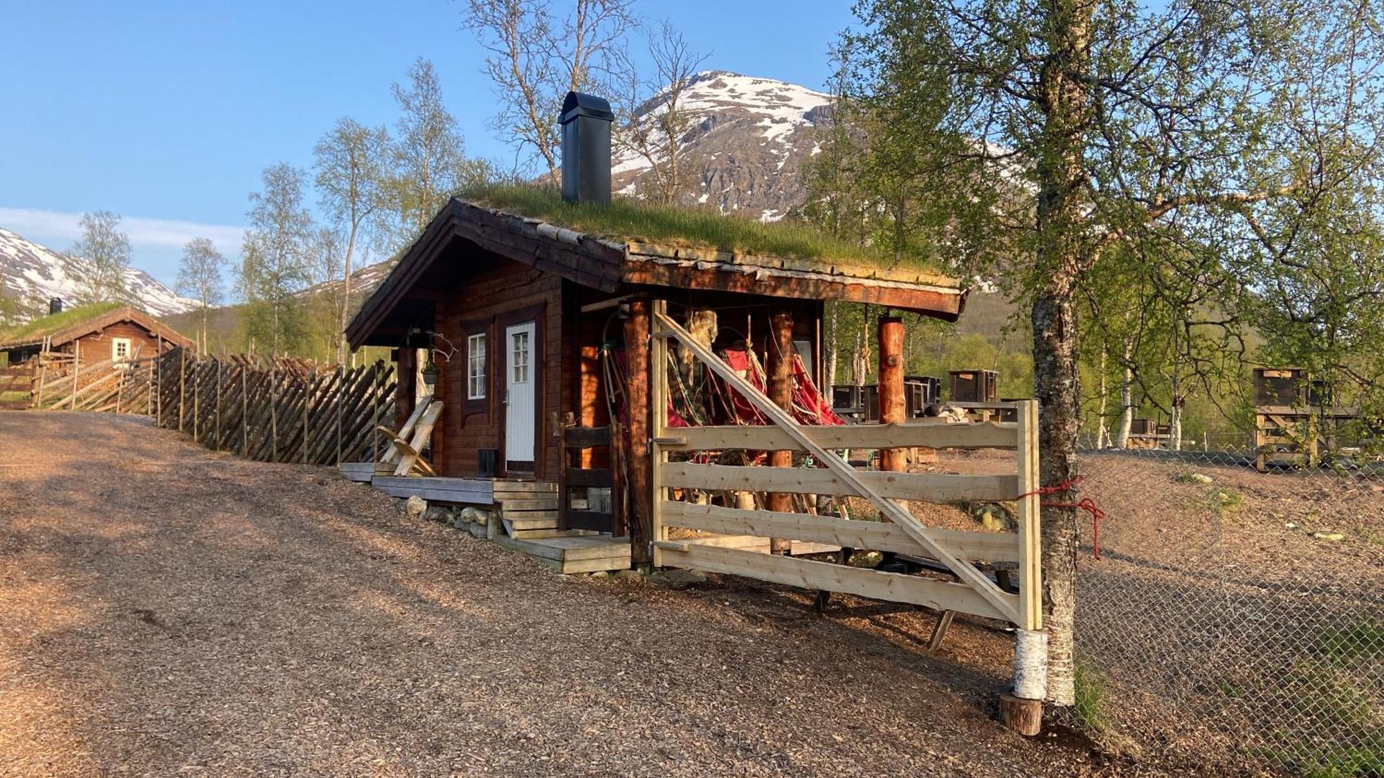 Bardu Huskylodge Exterior photo