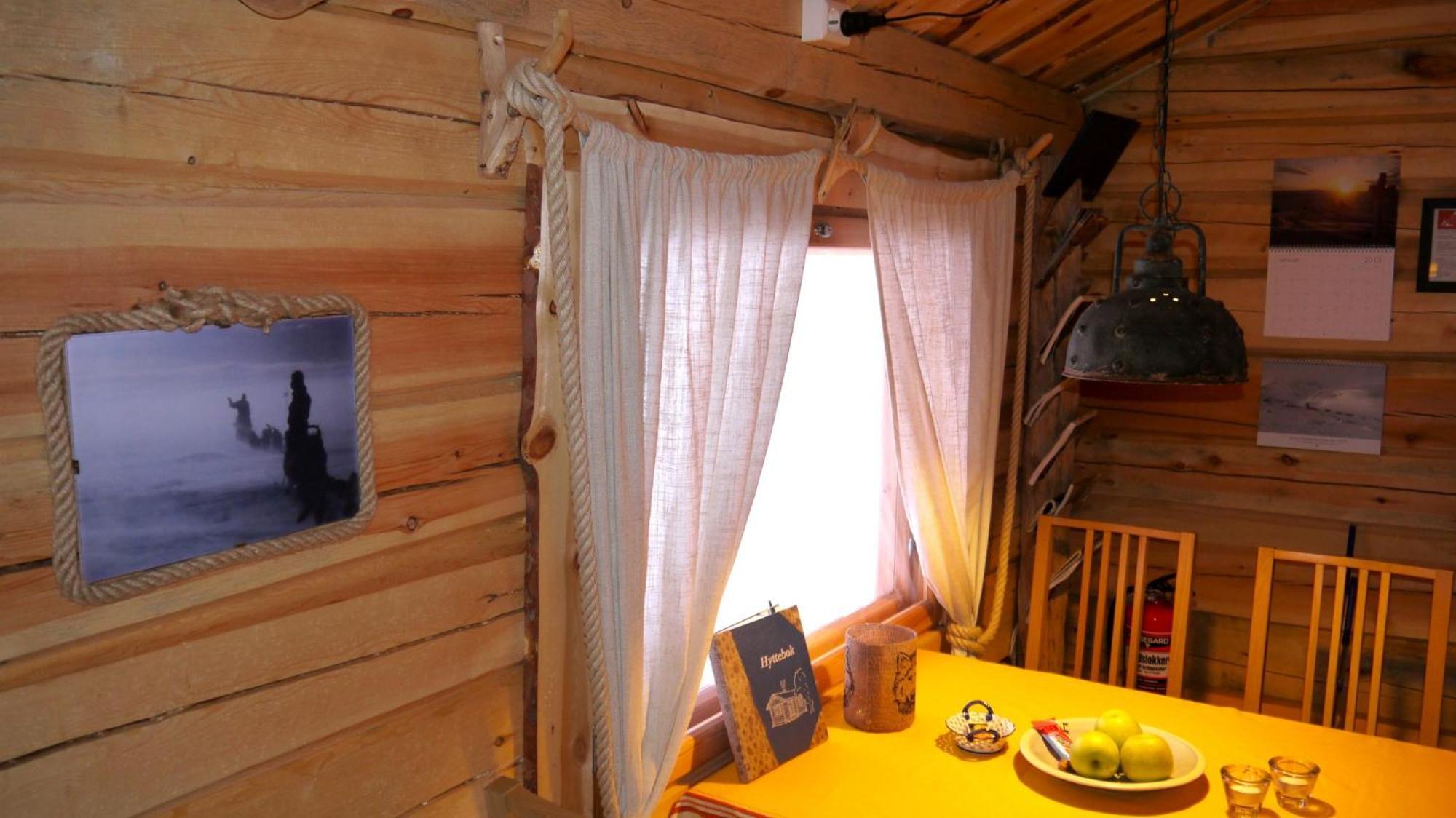 Bardu Huskylodge Exterior photo